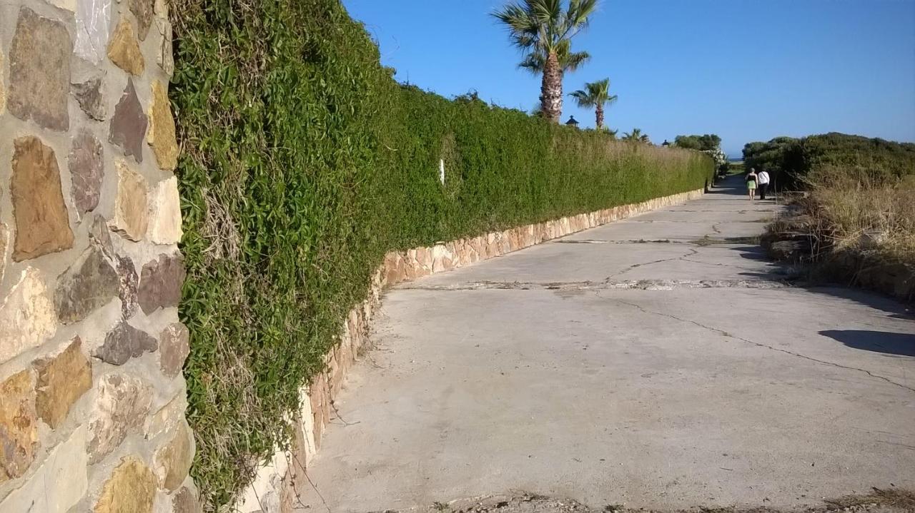 Atlanterra Bajo. Salida Directa. Urbanizacion De Lujo. Piscinas Canchas Padel. Wifi Y A/A 萨阿拉德洛斯阿图内斯 外观 照片