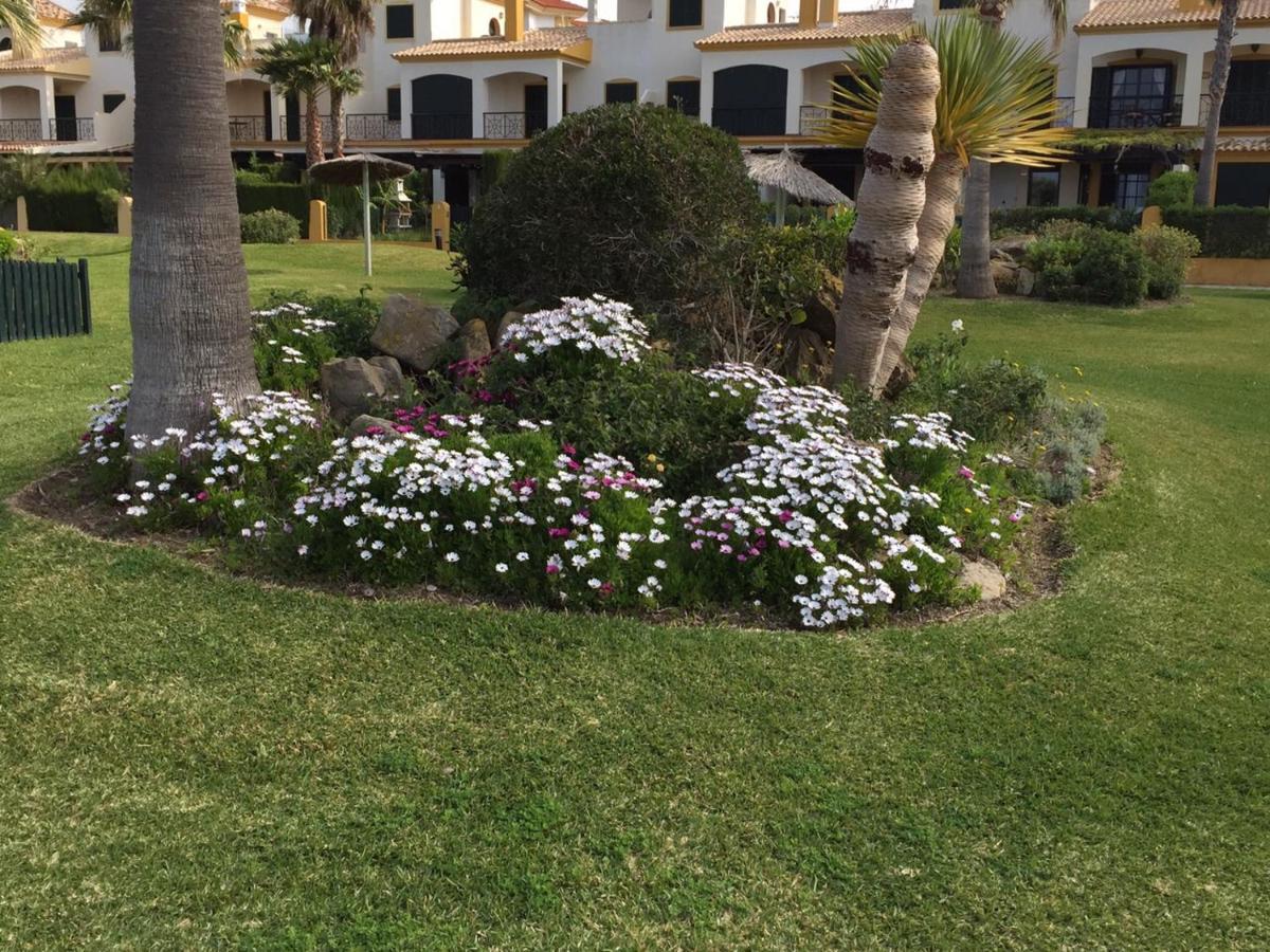 Atlanterra Bajo. Salida Directa. Urbanizacion De Lujo. Piscinas Canchas Padel. Wifi Y A/A 萨阿拉德洛斯阿图内斯 外观 照片