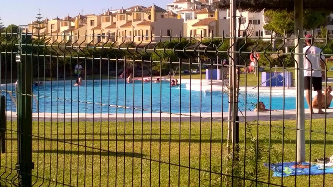 Atlanterra Bajo. Salida Directa. Urbanizacion De Lujo. Piscinas Canchas Padel. Wifi Y A/A 萨阿拉德洛斯阿图内斯 外观 照片