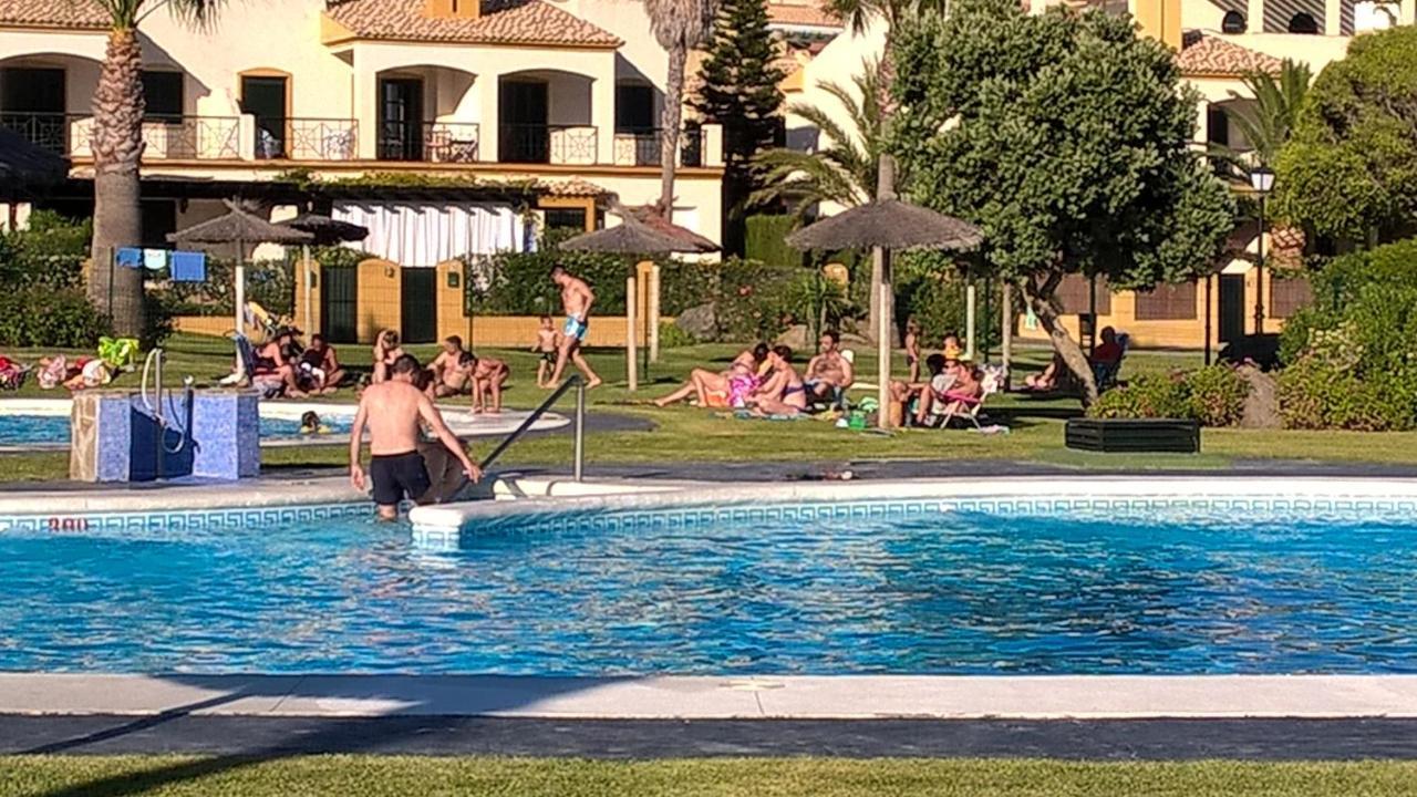 Atlanterra Bajo. Salida Directa. Urbanizacion De Lujo. Piscinas Canchas Padel. Wifi Y A/A 萨阿拉德洛斯阿图内斯 外观 照片