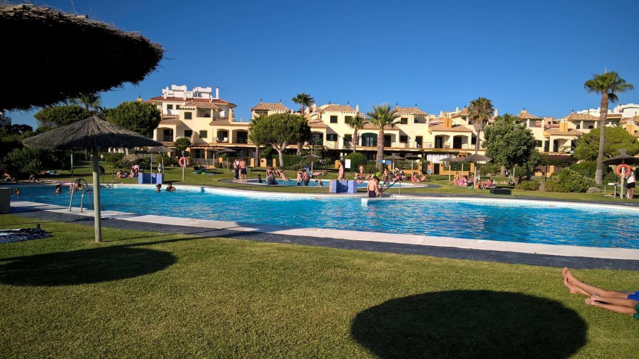 Atlanterra Bajo. Salida Directa. Urbanizacion De Lujo. Piscinas Canchas Padel. Wifi Y A/A 萨阿拉德洛斯阿图内斯 外观 照片